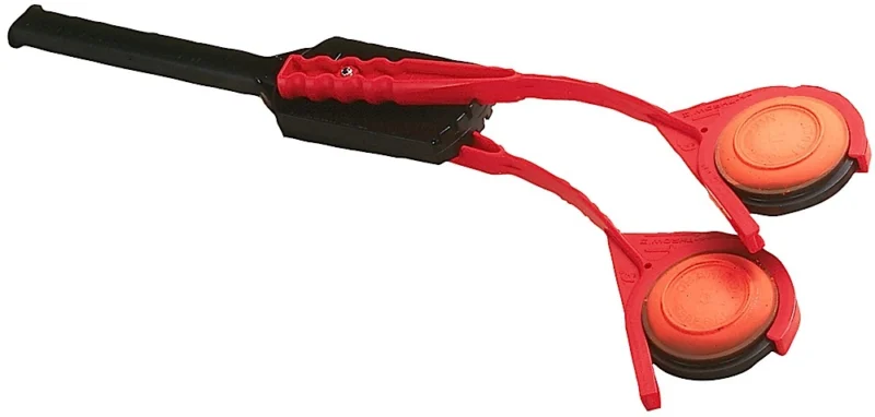 MTM EZ-Double Throw clay target thrower 31in black with two EZ-II units and handle assembly