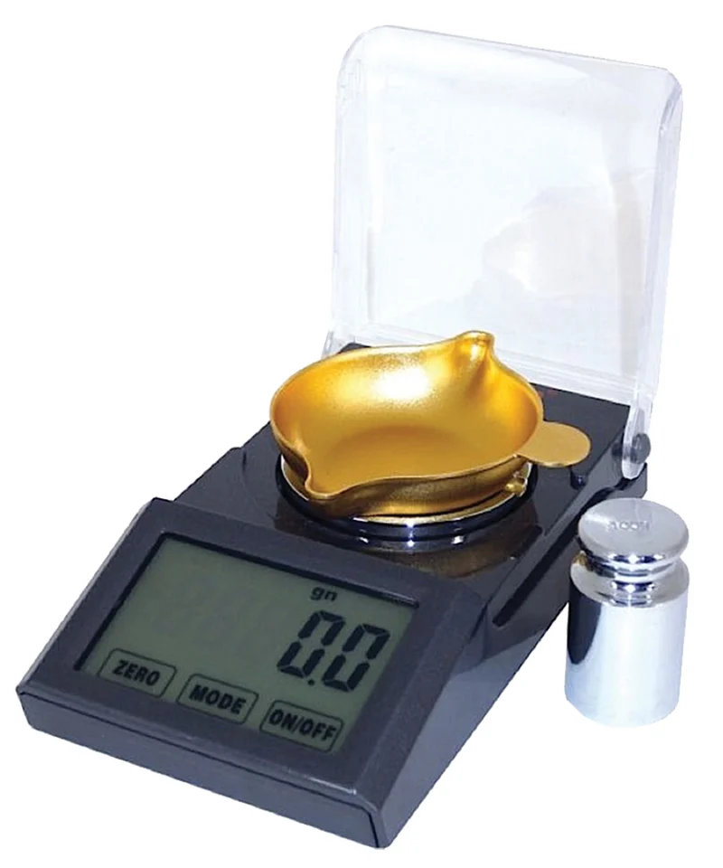 Lyman Micro-Touch 1500 electronic reloading scale with powder pan and dust cover