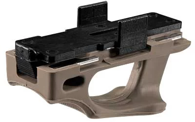 Magpul Ranger Plate floorplate loop for 5.56x45 USGI 30‑round magazine, Flat Dark Earth, 3-pack