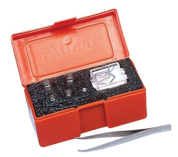 Lyman Scale Check Weight Set with storage case and tweezers
