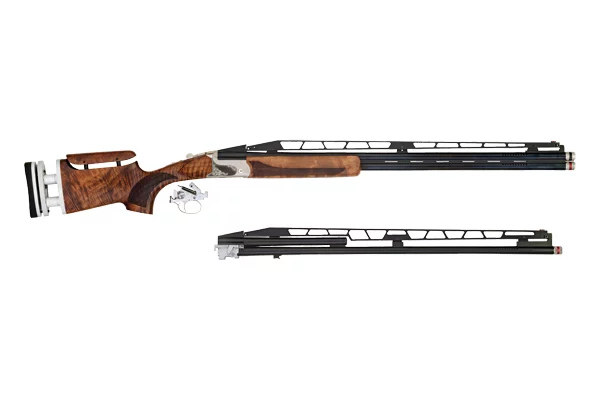 TriStar TT-15 Deluxe Double Combo 12 Gauge with 32-inch O/U and 34-inch unsingle barrels, walnut stock